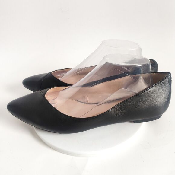Vince Camuto Flats Size 10 Black Leather Crossover Pointy Toe Slip On Preppy - Picture 4 of 10